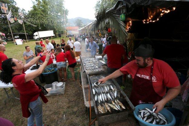 Las sardinas de Granda «vuelan»