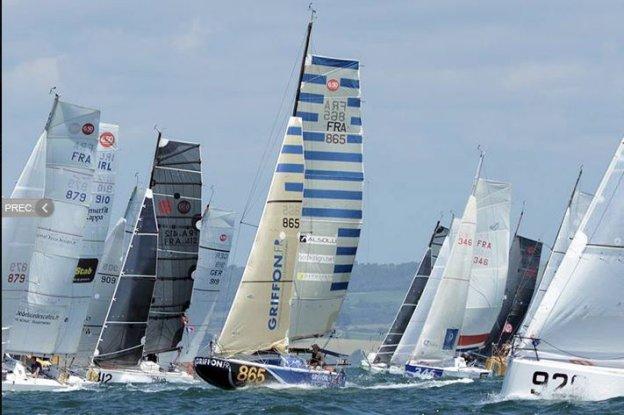 El puerto recibe hoy a los primeros regatistas de la Transgascogne