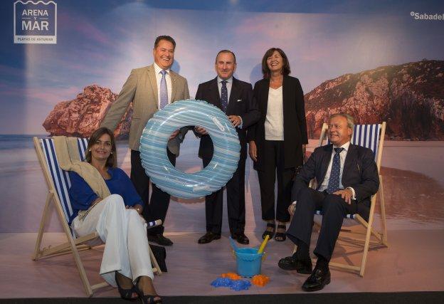 Las playas astures, a cubierto en el SabadellHerrero