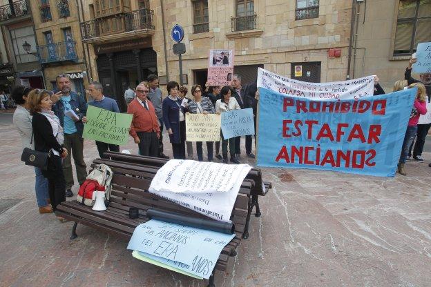 La oposición exige al Principado que «pague ya» la deuda a las familias de usuarios del ERA