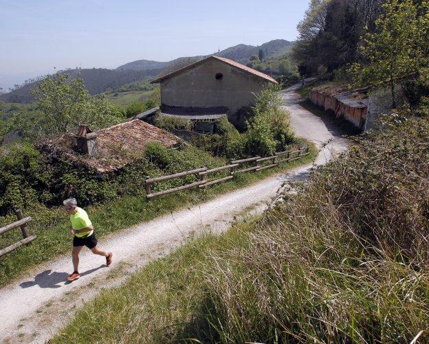 El estudio para el anillo verde de Oviedo costará 48.400 euros