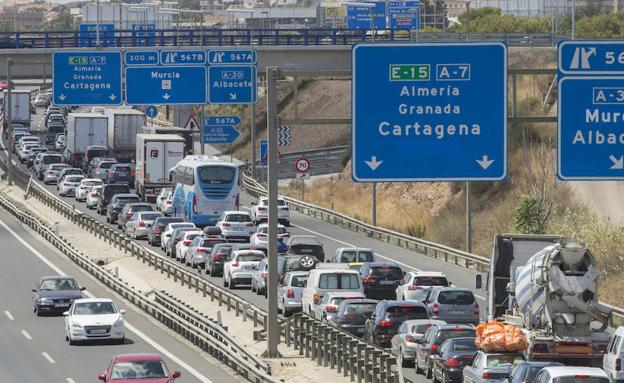 Cuatro personas fallecidas en carretera desde el inicio del puente de agosto