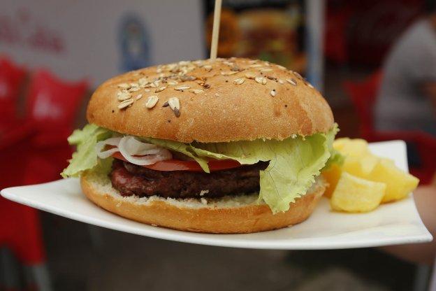 Llega la hamburguesa de cachopo