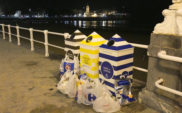 Así se despertó Gijón tras la fiesta de la Noche de los Fuegos