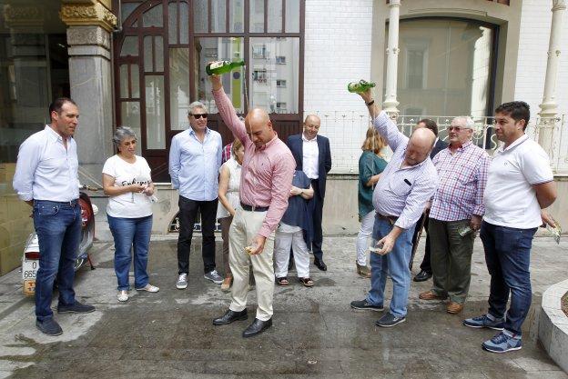 Descorchen botellas, llega la fiesta de la sidra