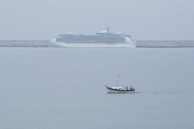 El número de cruceristas se multiplicó por veinte en la última década en Gijón