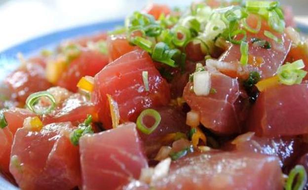 Poke, el plato hawaiano que empieza a causar furor en España