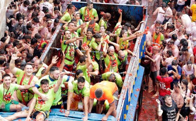 Los Bancos de Alimentos cargan contra la Tomatina