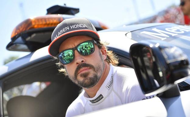 Fernando Alonso saldrá desde el fondo de la parrilla en Italia