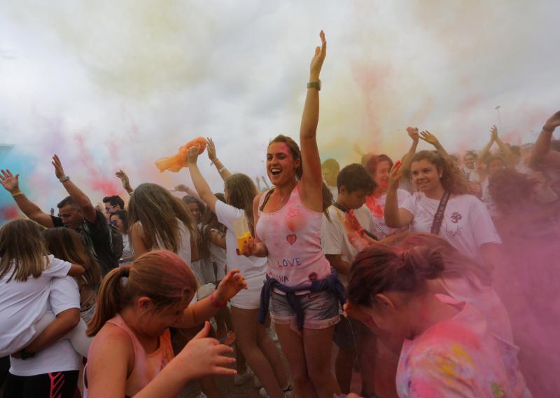 ¿Estuviste en la fiesta Holi Peace de Gijón? ¡Búscate!