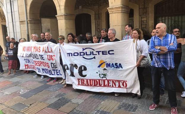 Gritos contra la corrupción en el acto inaugural de la Escuela de Verano de UGT