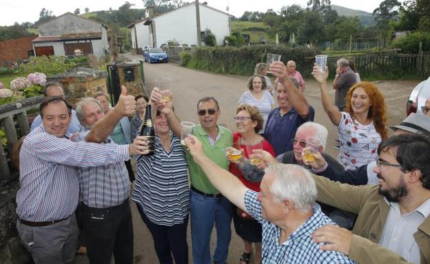Los Reyes felicitan a Poreñu por mantener su «vitalidad y fortaleza»