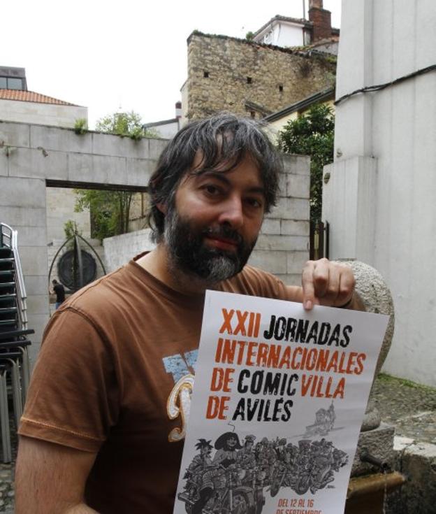 «Para los de fuera, Avilés es la ciudad del cómic, una etiqueta divertida»