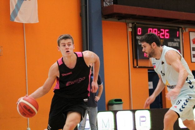 El Unión Financiera afina su puntería