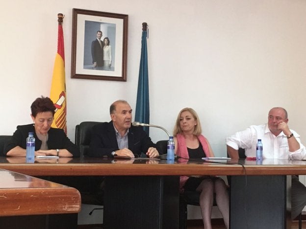 «Las fiestas son algo necesario para cargarnos de optimismo»