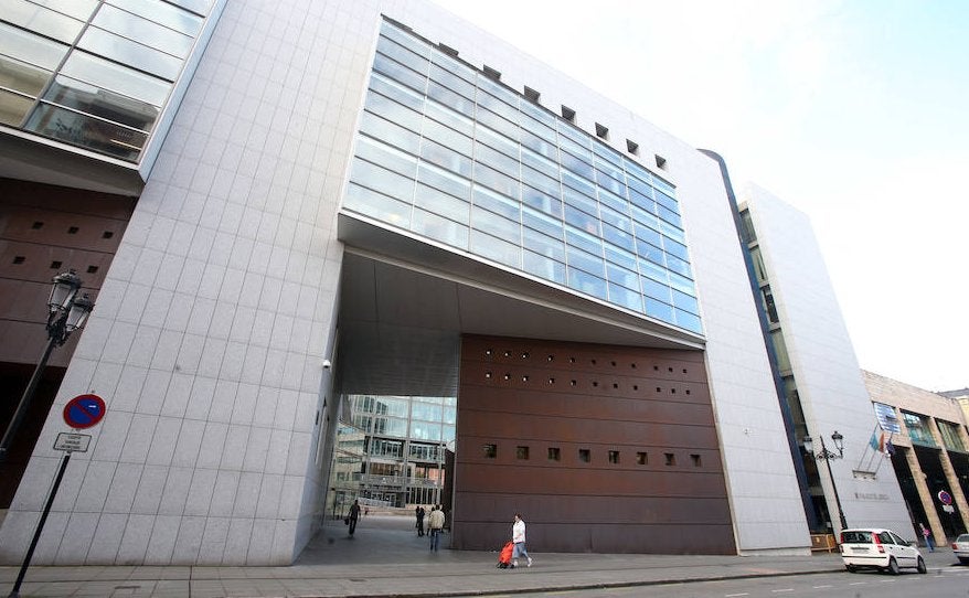 Los sindicatos convocan huelga indefinida de Justicia en Asturias a partir del 2 de octubre