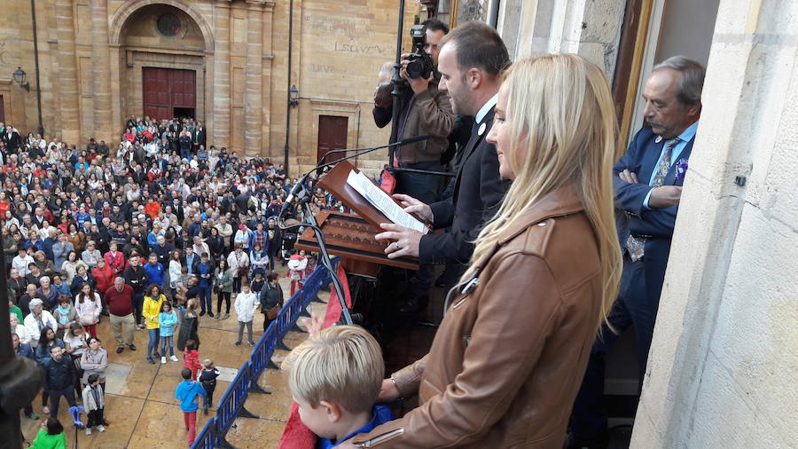 El pregón de Sid Lowe abre las fiestas de San Mateo