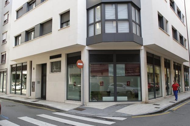 Asaltan cuatro pisos en la calle de La Suerte y en Viesques