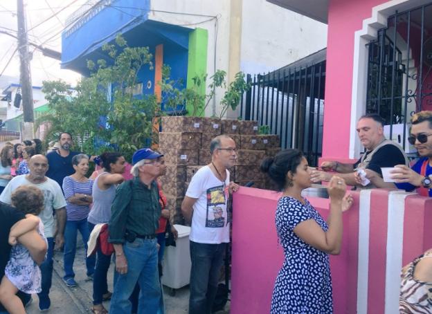 José Andrés cocina en Puerto Rico