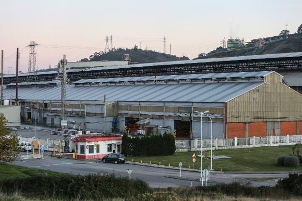 El Ministerio de Energía plantea reducir a cinco meses la duración de la subasta eléctrica