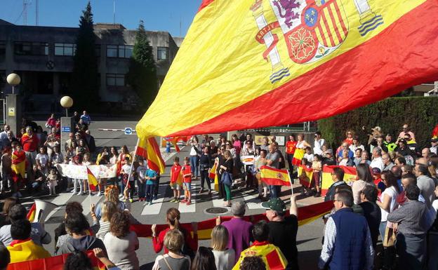 Los policías asturianos, del odio a ser tratados como héroes