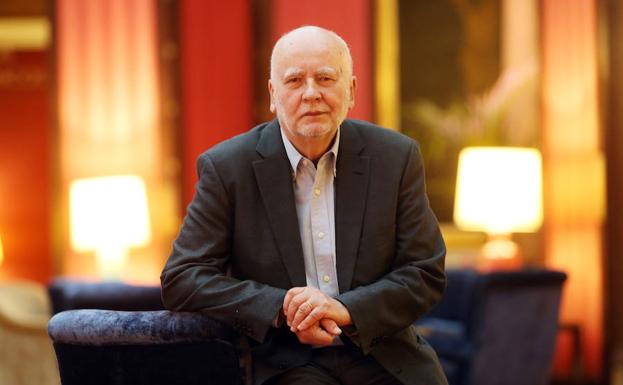 Adam Zagajewski: «Los nacionalismos son como un incendio, pueden acabar descontrolados»