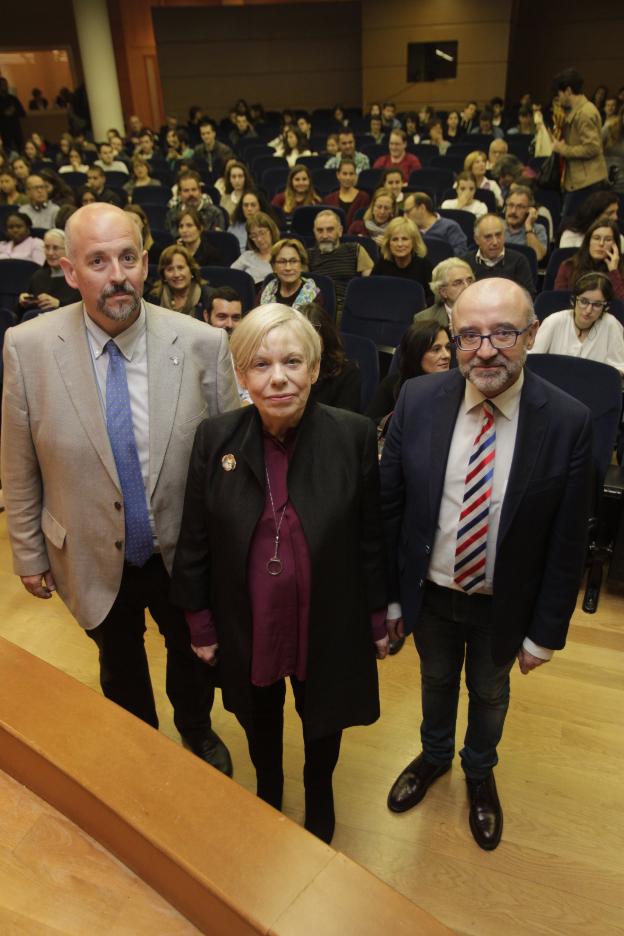 Karen Armstrong, en la universidad