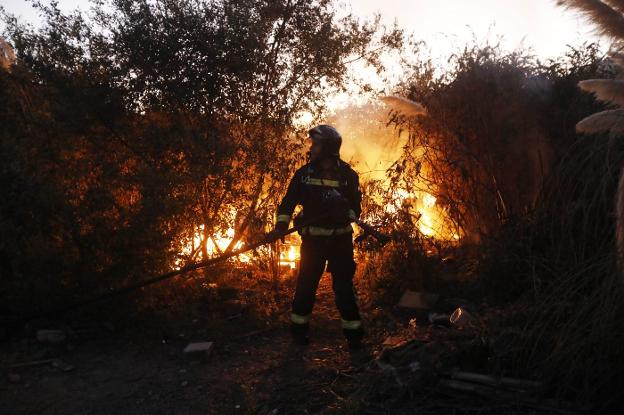 Fomento licita la limpieza de la zona del 'solarón' junto al Museo del Ferrocarril