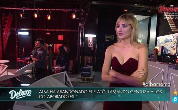 Alba Carrillo estalla y llama «gentuza» a los colaboradores de 'Sábado Deluxe'