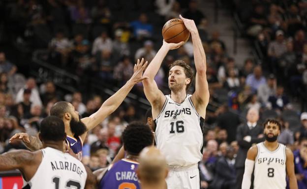 Noche brillante de los hermanos Pau y Marc Gasol