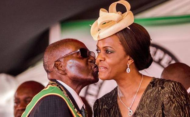 La vida de lujo de Grace Mugabe, la derrocada primera dama de Zimbabue