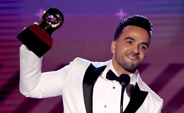 'Despacito' y Residente triunfan en los Grammy latinos