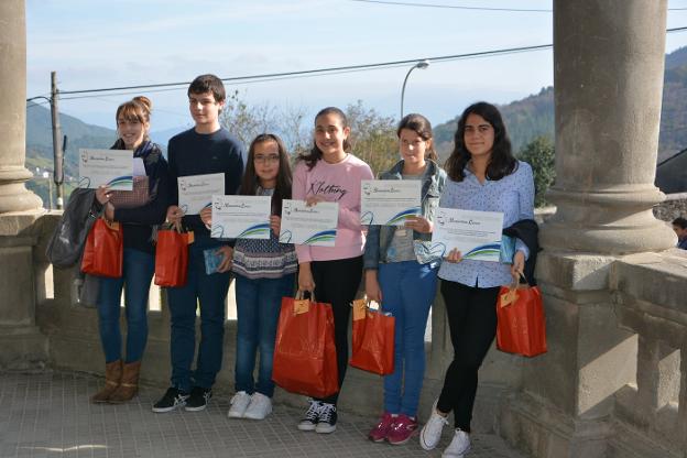 María Pico y Nuria Llano premios del concurso literario Benjamín López