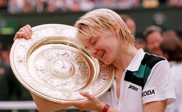 Muere la excampeona de Wimbledon Jana Novotna