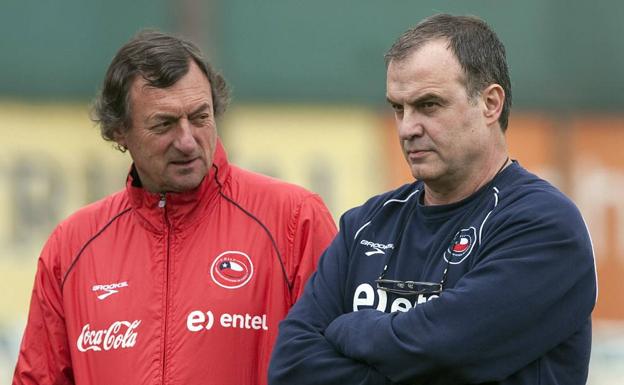 Muere de cáncer Luis Bonini, ayudante de Marcelo Bielsa en la selección de Chile