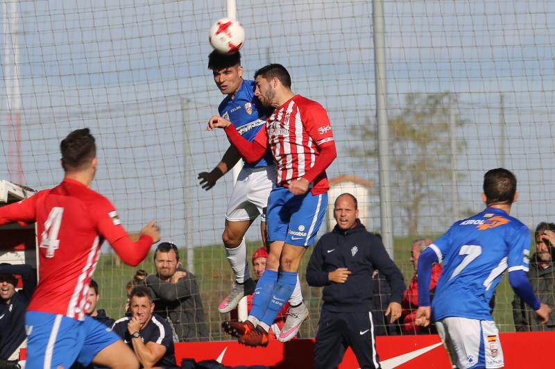 El Sporting B - Logroñés (1-0), en imágenes