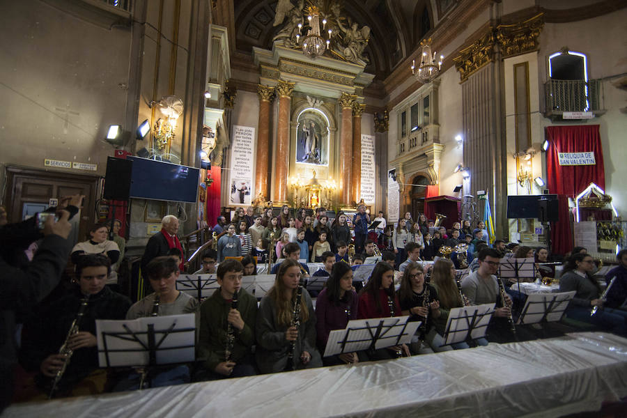 Concierto del coro Mensajeros de la Paz, en la Iglesia de San Antón