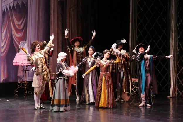 La danza clásica brilla en Avilés