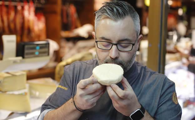 «La vida es demasiado corta para beber polvos y comer plásticos»