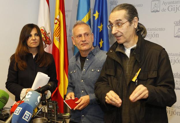 Moriyón firma el convenio que eleva en 75.000 euros la ayuda municipal a la Semana Negra