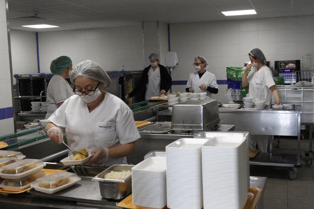 La gripe continúa en fase epidémica y obliga al San Agustín a abrir una planta de refuerzo