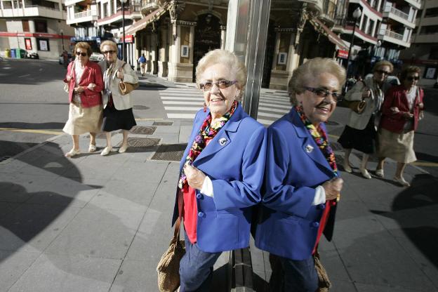 Muere Erundina Fernández, decana del folclore regional