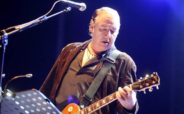 Revólver repasará su carrera en un concierto en el Niemeyer