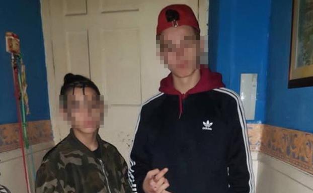 El menor de 16 años admite que pegó una patada en la cabeza a 'Urren' mientras caía