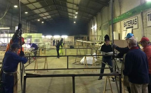 El Antroxu llama a la puerta