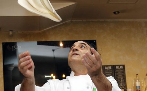 «En todo el mundo hay un napolitano haciendo pizza»