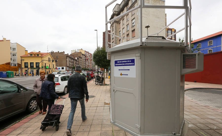 Seis de las ocho estaciones que superan los valores en partículas contaminantes están en Avilés