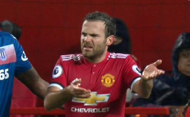 La 'Premier' se rinde al ejemplo de Juan Mata con el juego limpio