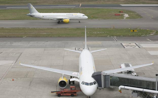 El aeropuerto de Asturias registra el mayor tráfico internacional de su historia