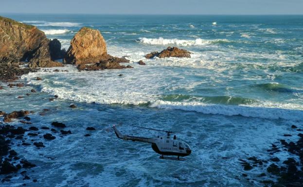 Temporal en Asturias: el oleaje deja un fallecido en Tapia e importantes daños en la costa
